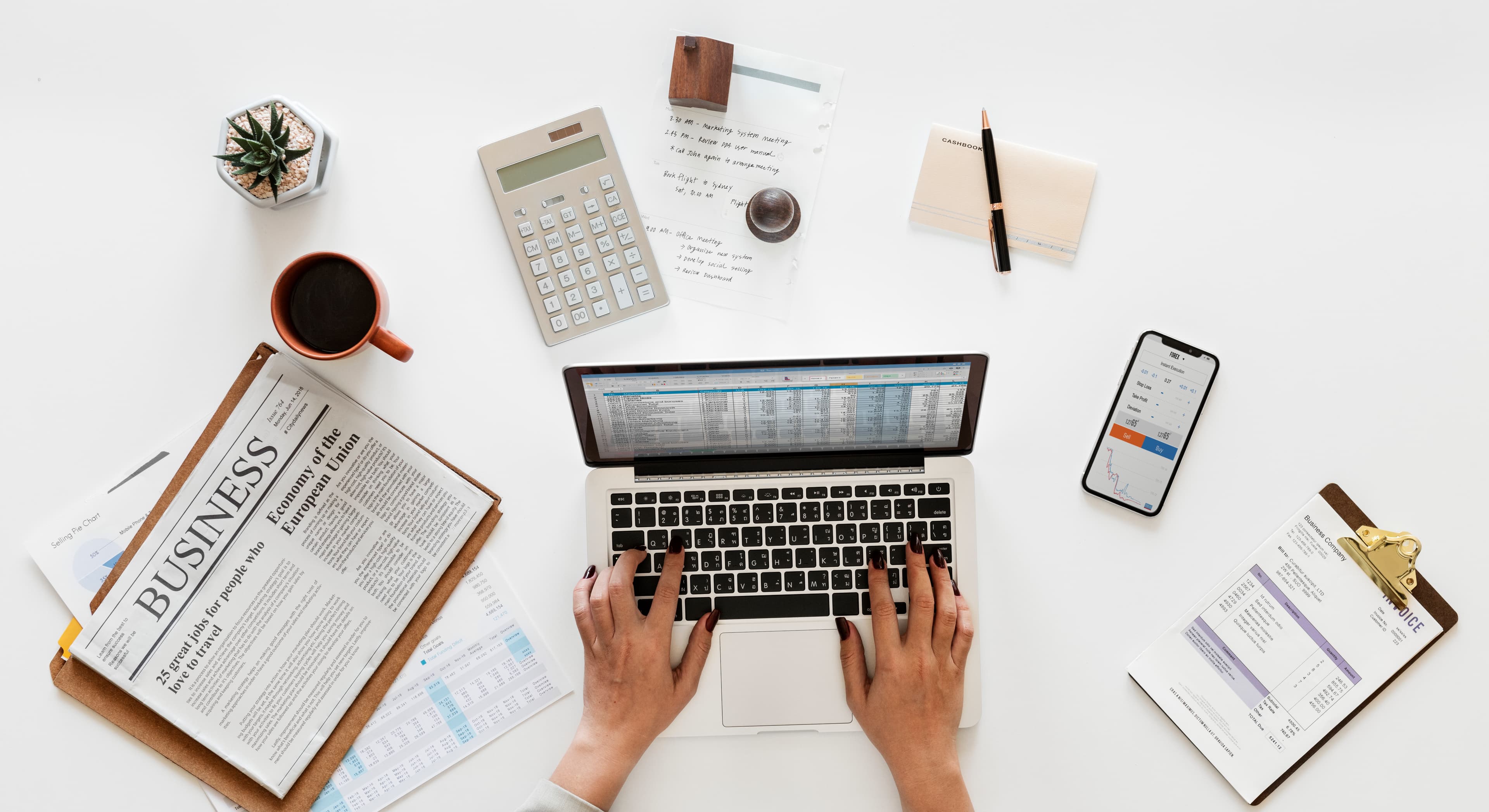 Ambiente y trabajo administrativo en MADIABEL